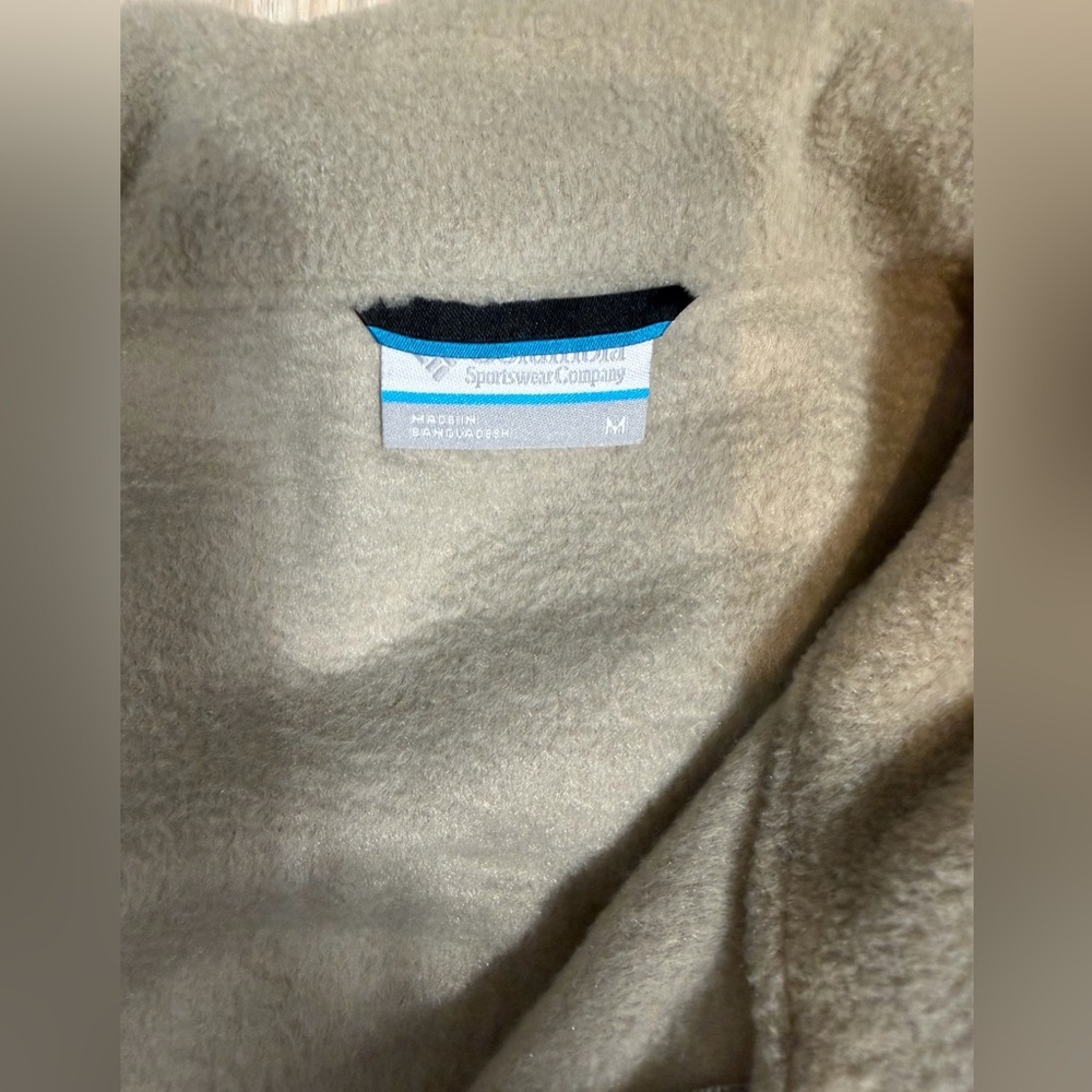 Columbia Men’s Fleece Vest Size M Taupe Gray Zip Up Outdoor Hiking Layer Warm - Picture 3 of 7